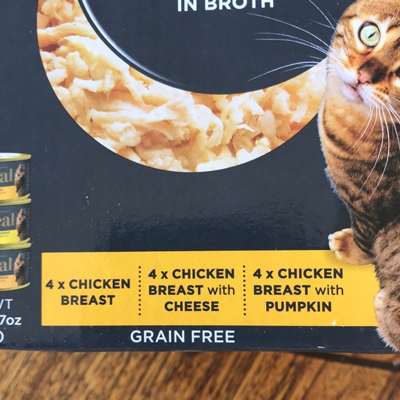 Reveal Cat Food Chicken Selection in broth Limited Edition 12 pack box New - Picture 2 of 5